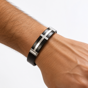 Pulsera de Caucho con Cruz